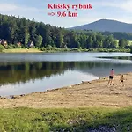 Na Rynku Chvalsiny 18