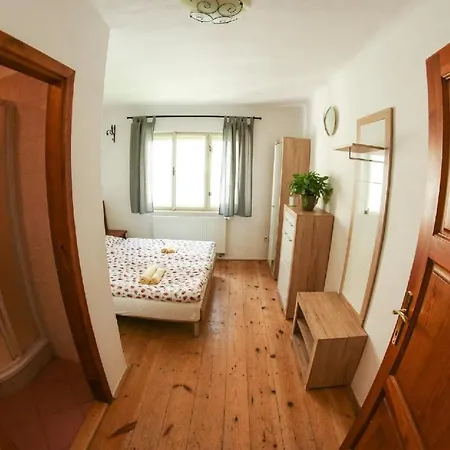 Na Rynku Chvalšiny 18 Aparthotel Český Krumlov