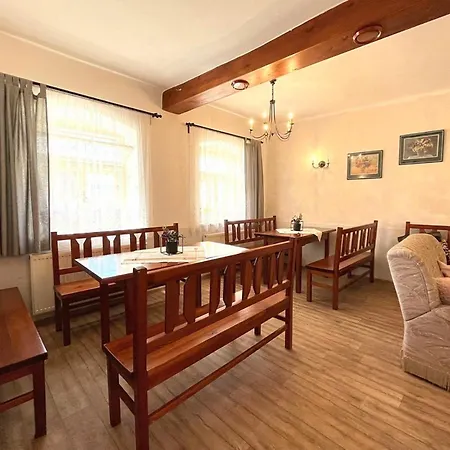 Apart-hotel Na Rynku Chvalšiny 18