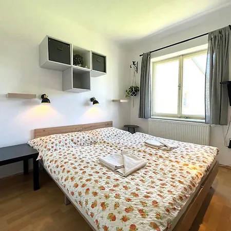 Na Rynku Chvalšiny 18