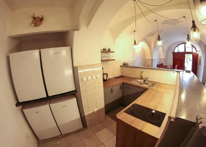 Na Rynku Chvalsiny 18 3*