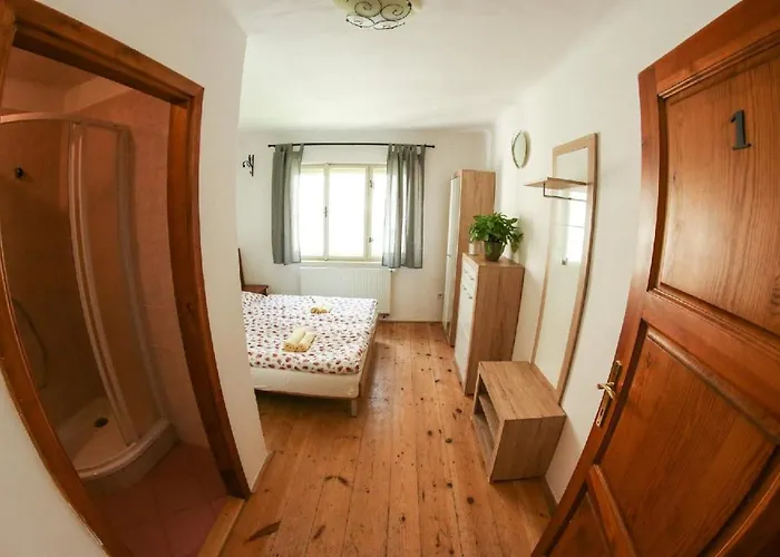 Na Rynku Chvalšiny 18 Apart-hotel Český Krumlov