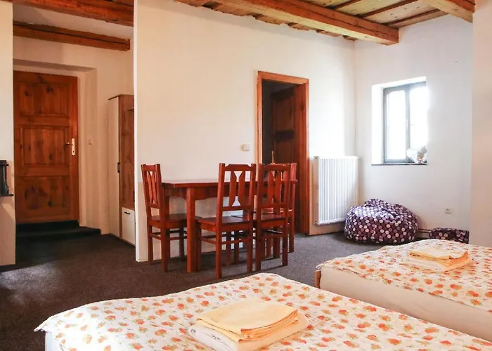 Na Rynku Chvalsiny 18 3*