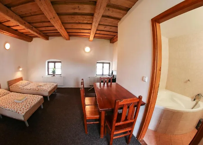 Na Rynku Chvalšiny 18 Apart-hotel Český Krumlov