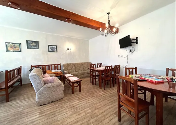 Na Rynku Chvalšiny 18 3*