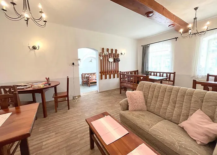 Na Rynku Chvalsiny 18