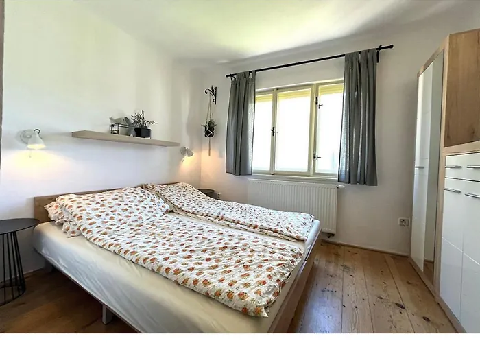 Na Rynku Chvalšiny 18 Apart-hotel 3*